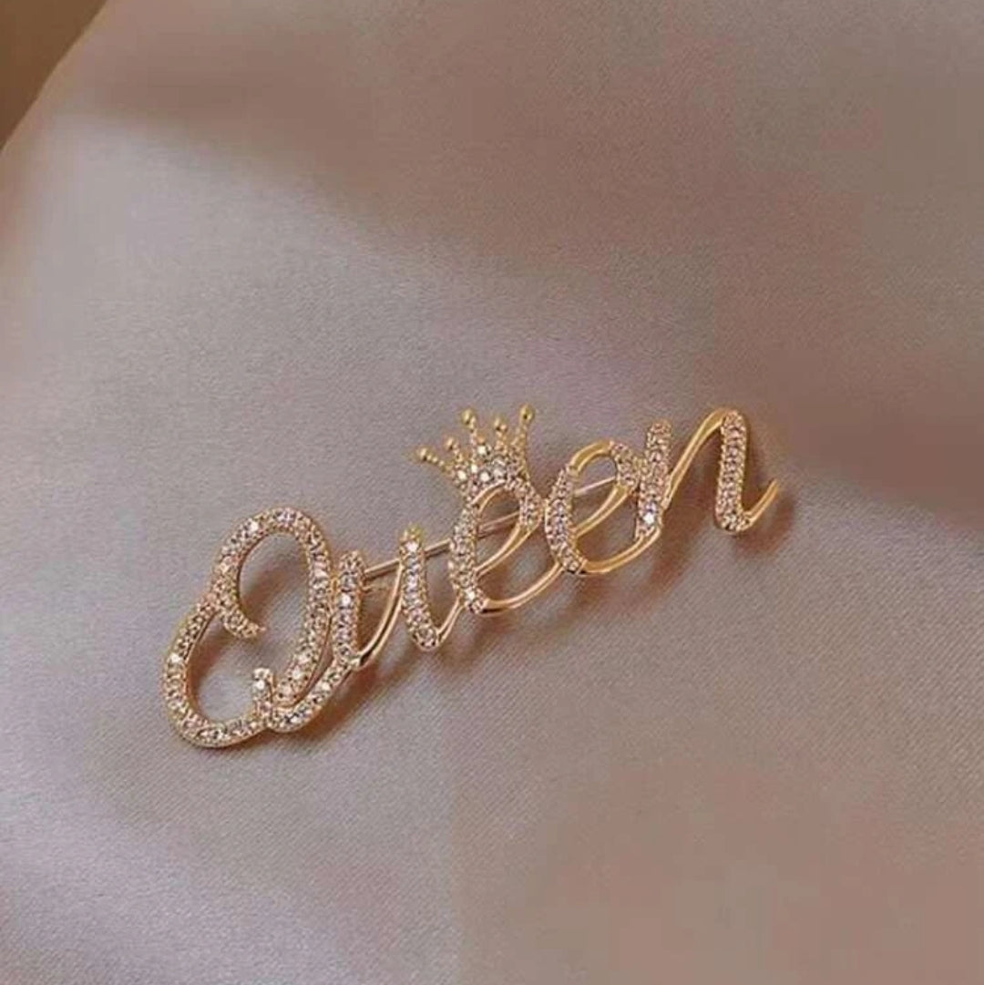 QUEEN BROOCH