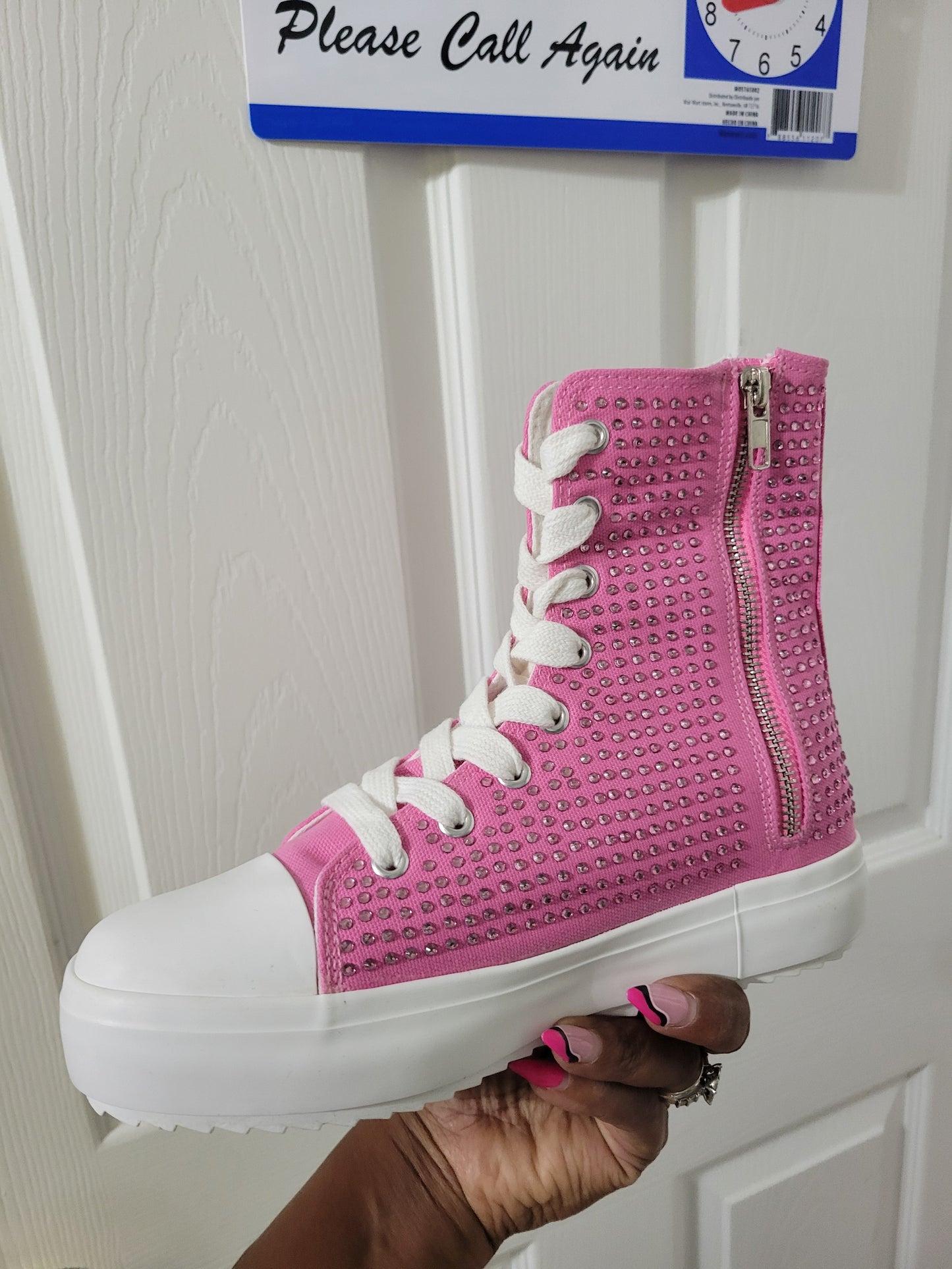 SZ 6 PINK BLING SNEAKER