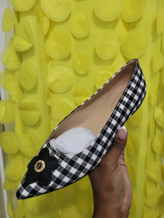 SZ 8.5 CHECKER FLATS
